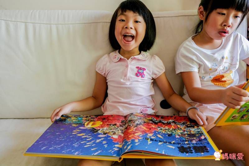 小小動物探險家 (精裝 / 128頁 / 全彩印刷)