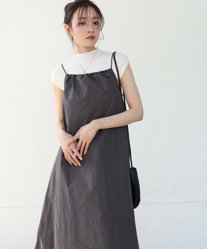 日本 Bab - 下擺澎澎氣球尼龍吊帶洋裝-米白