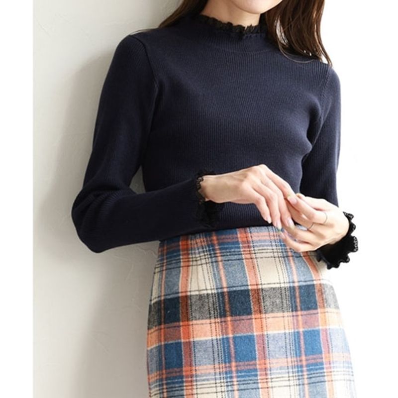 日本 BELLUNA - 氣質蕾絲拼接羅紋針織上衣-條紋x白