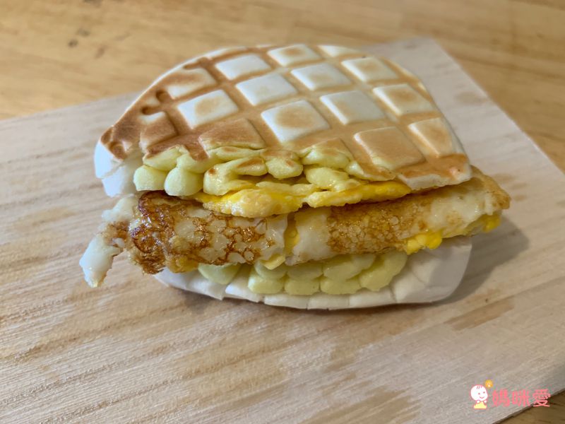 活力早餐系列【GREEN & SAFE】銀絲卷、小漢堡排、寶寶粥