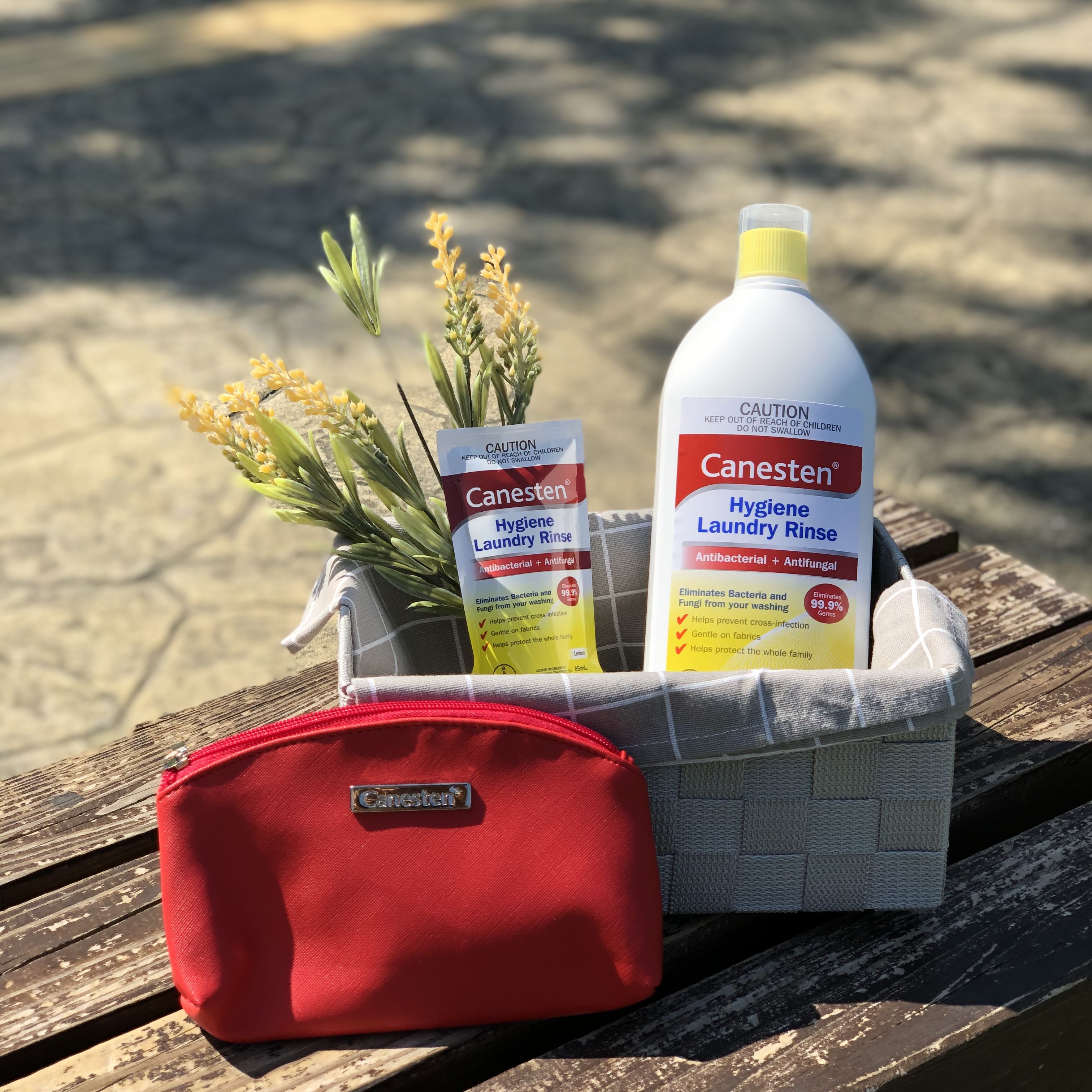 德國 BAYER 拜耳 - Canesten 衣物除菌消毒液-澳洲版-Lemon-1212特談超殺組(買3大送3小再送紅運化妝包)-1000ml*3+65ml*3+紅運化妝包*1