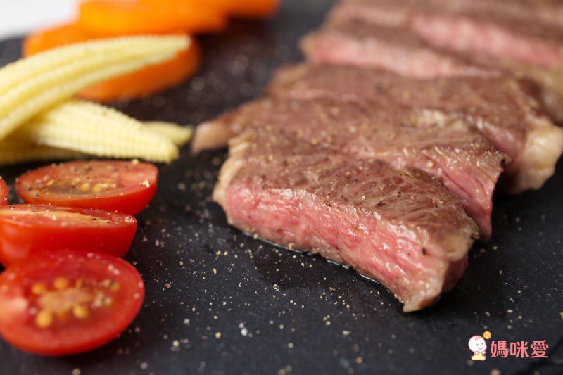 義大利 LAICA 萊卡 - 舒肥料理入門組合(低溫料理舒肥棒 SVC107+極輕巧真空包裝機 VT31150)