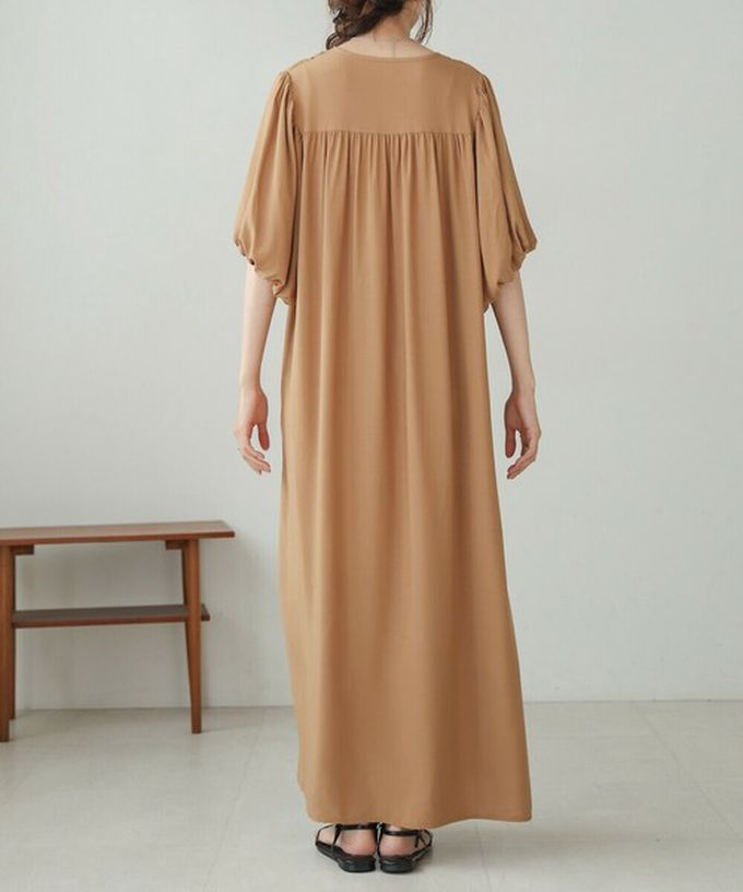 日本 Bab - 領口休閒綁帶泡泡短袖洋裝-經典黑 (M)