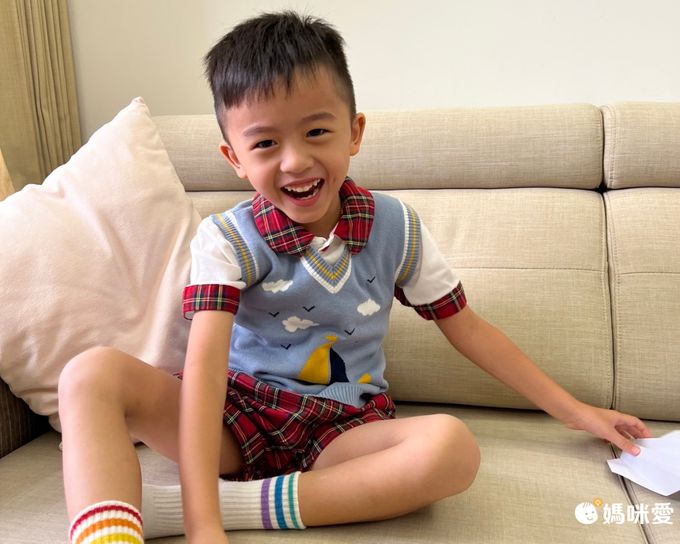 舒適V領提花針織背心-帆船-藍色