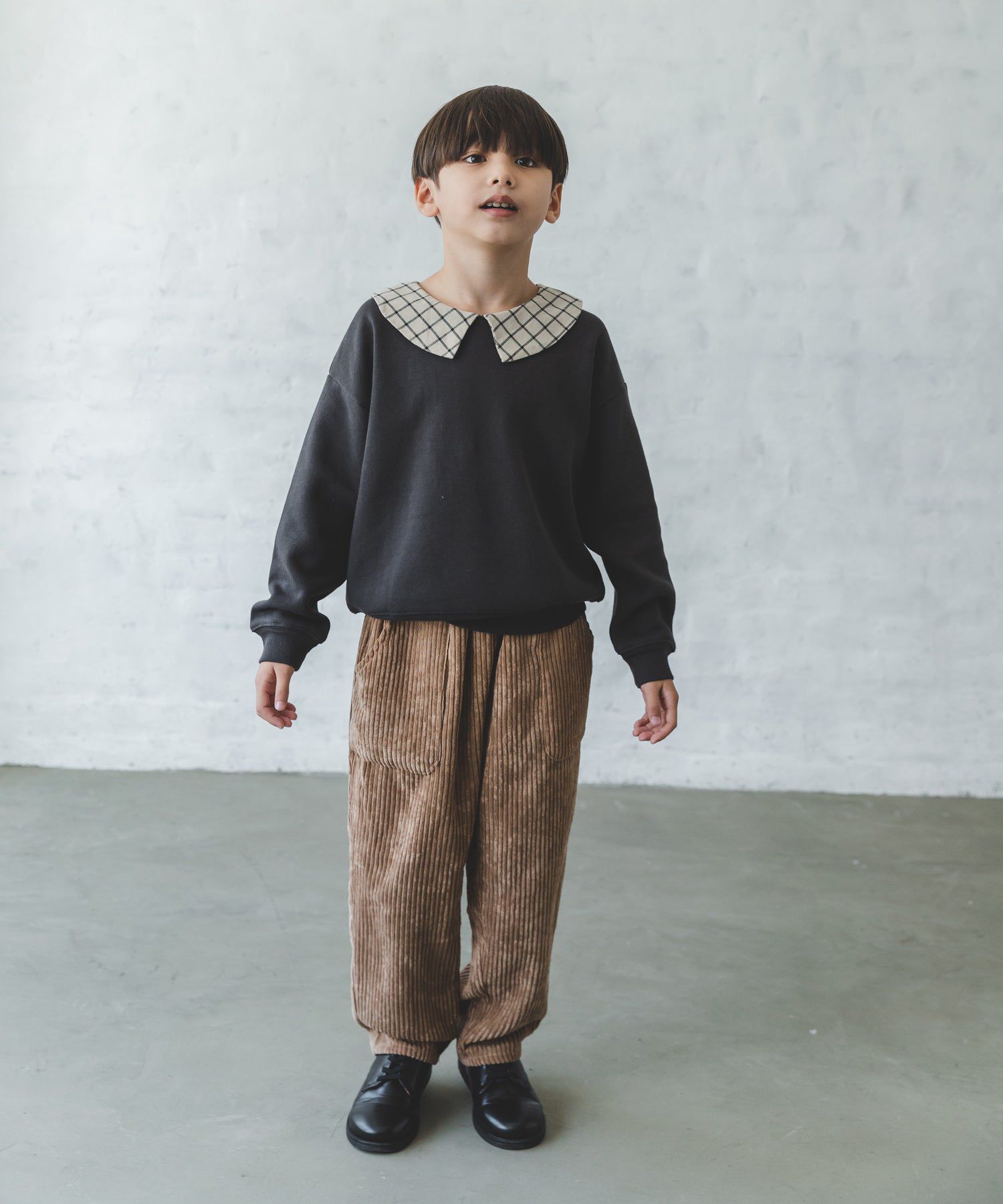 日本 PAIRMANON - 歐風翻領刷毛長袖上衣-碎花領-煙燻粉