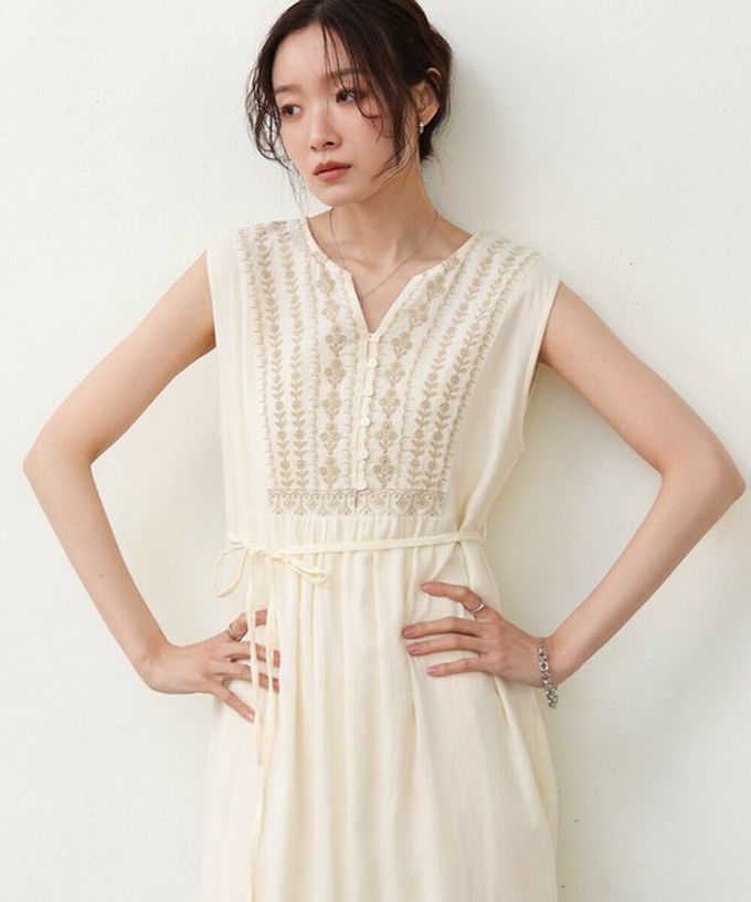 日本 Bab - 100%印度棉刺繡腰綁帶無袖洋裝-炭灰