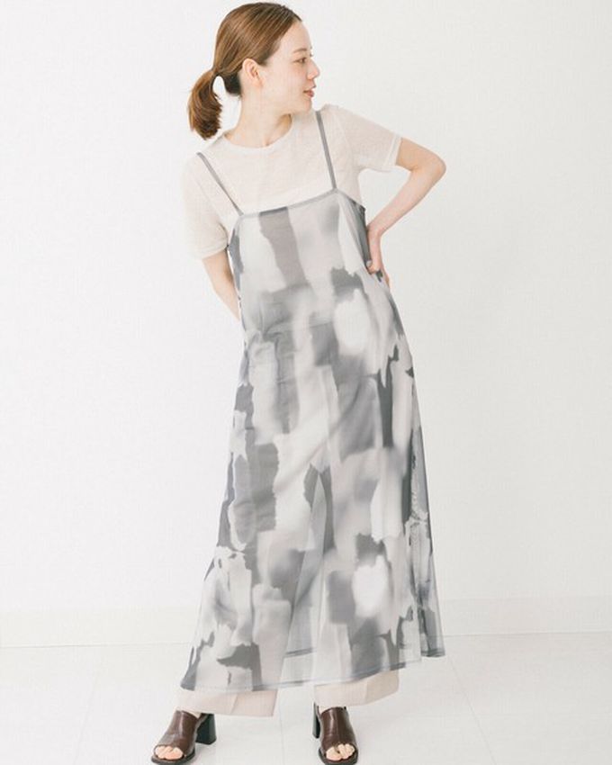 日本 gleam - 水彩暈染風夢境薄紗細肩帶洋裝-深藍系