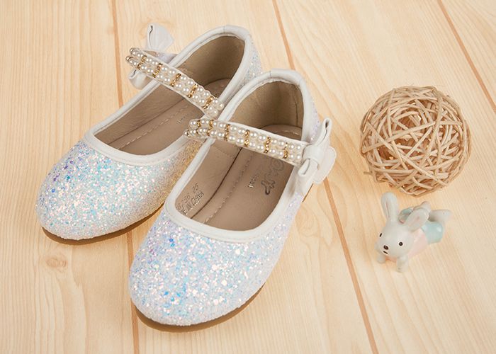 珍珠鍊帶冰藍亮片白色兒童公主鞋