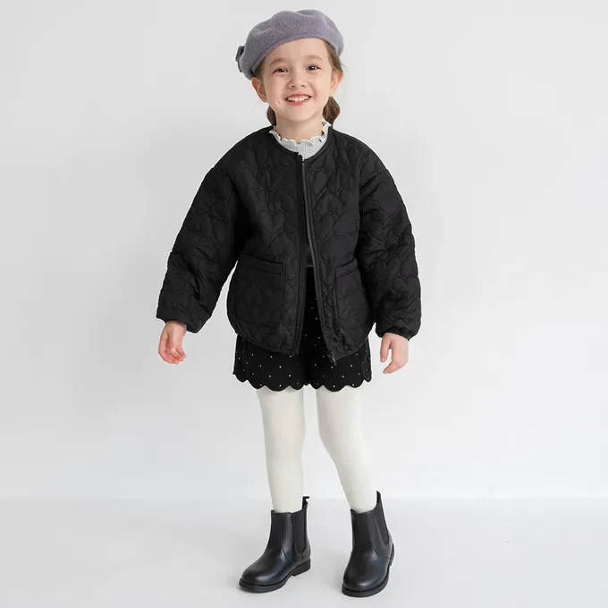 日本 BRANSHES - 甜美心型絎縫輕盈保暖無領外套(可機洗)-黑