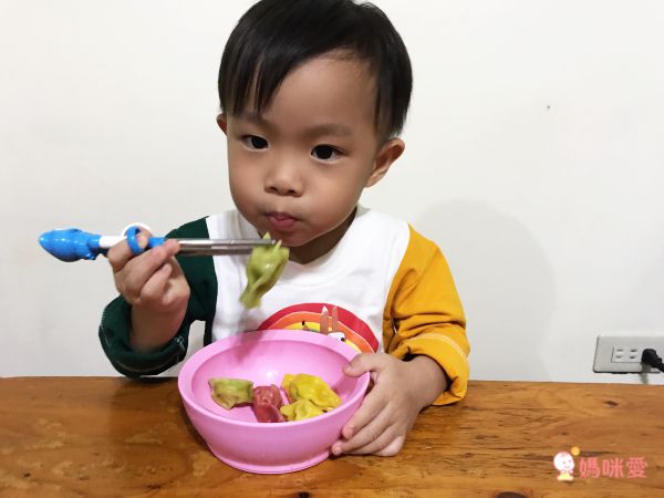 天然無添加、無人工色素【詹鬼媽咪糖果幼童手工水餃】