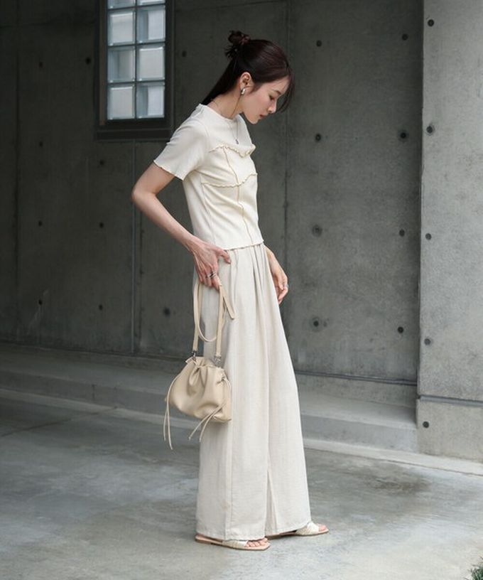 日本 Bab - 輕巧抽繩可愛感側背小包-米杏