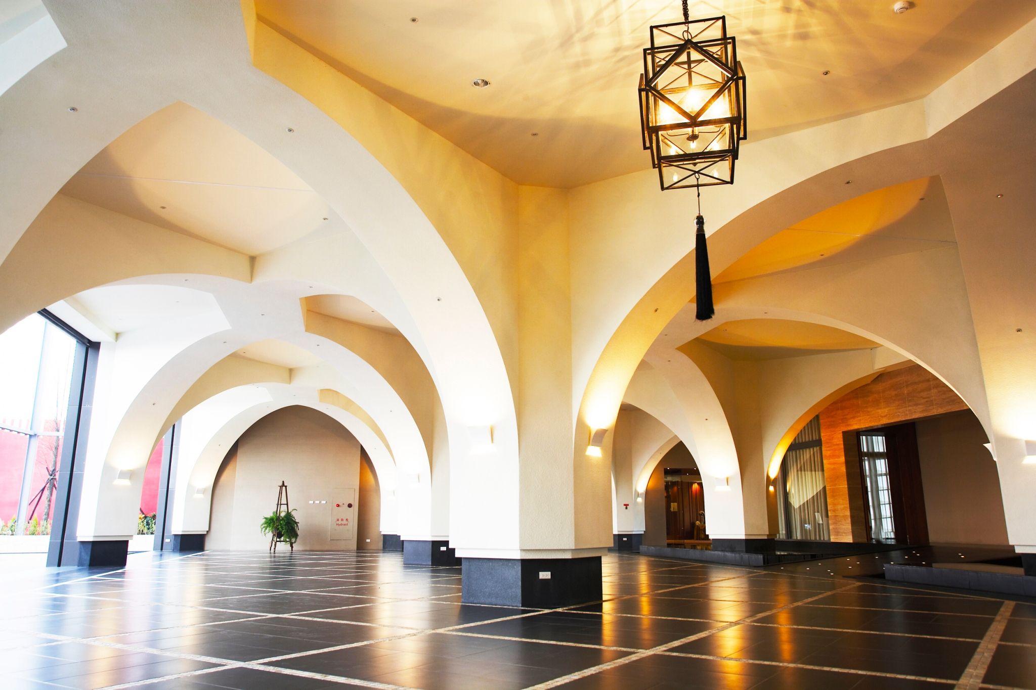 #線上旅展3.4折【南方莊園渡假飯店】平日升等家庭房