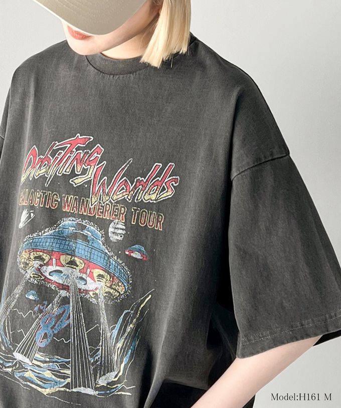 日本 Classical Elf - JAVA 刷色感酷帥印花寬版T恤-炭灰-摩天大樓