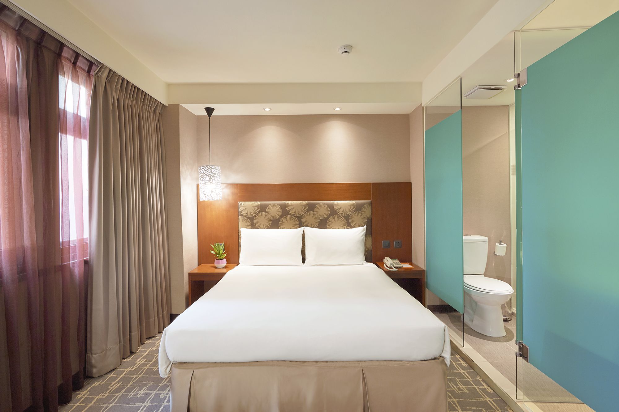 Orange Hotel 福泰桔子商旅西門店、開封店 ❤ 大台北最精華地段