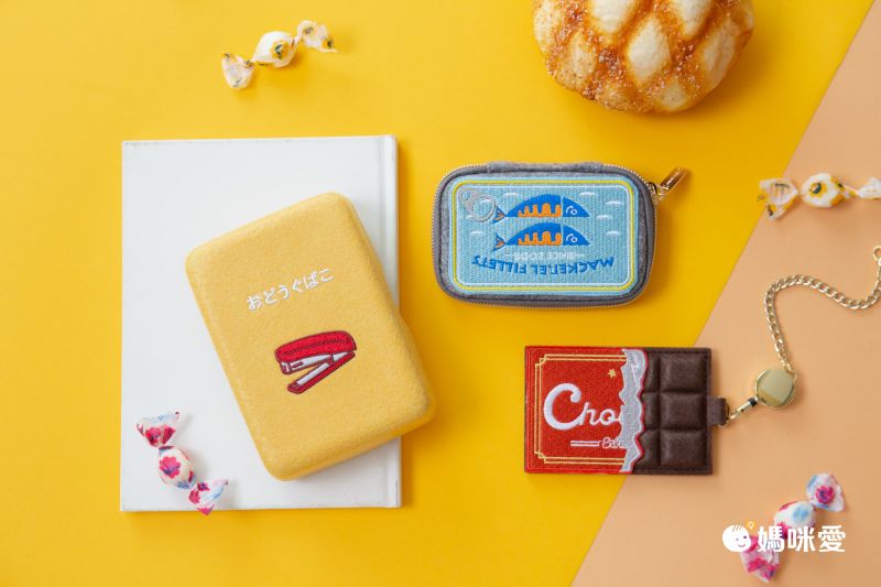 日本P+G design - 刺繡羊毛氈硬式悠遊卡夾/證件套-黑巧克力