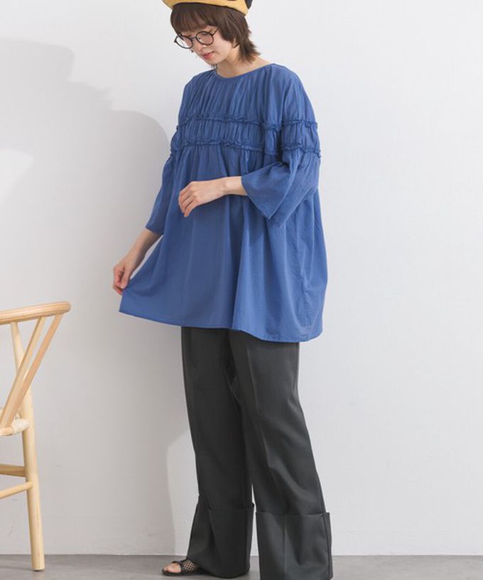 日本 Lupilien - 100%棉 輕盈感皺摺廓形五分袖上衣-藍