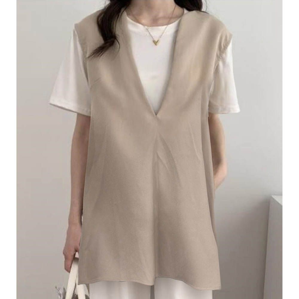 優雅深V領飄逸下擺無袖上衣-淺卡其 (F)