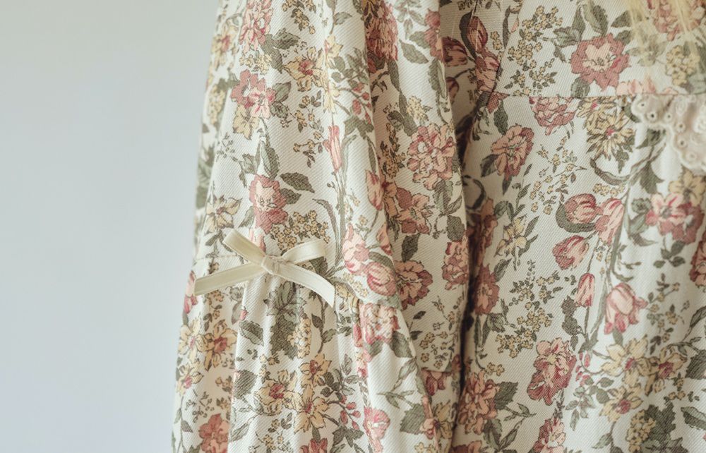 韓國 ULLALA - 絕美公主純棉長袖睡衣-(洋裝式)-奶油色 (FREE)