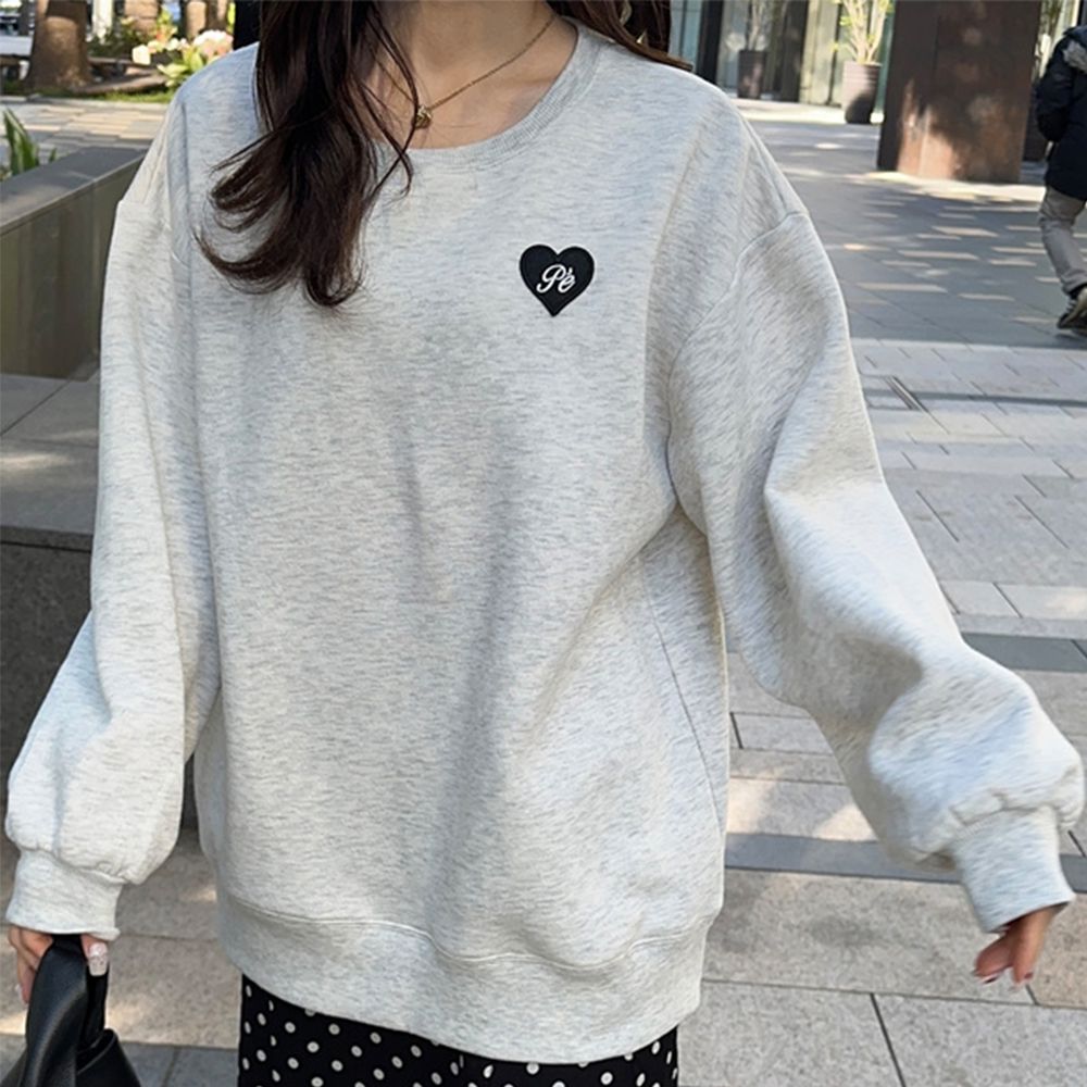 簡約胸口愛心裏起毛大學T-燕麥灰 (F)