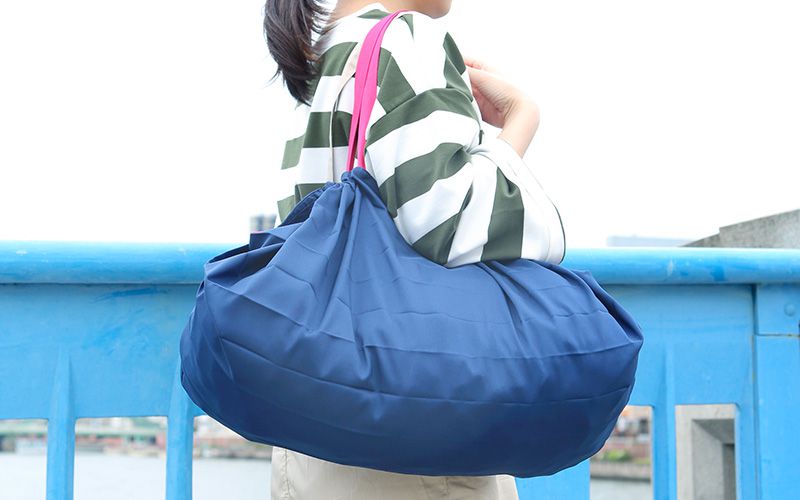 日本 MARNA - Shupatto 秒收摺疊購物袋(可掛購物籃)-海軍藍 (L(50x38cm))-耐重15kg / 31.4L