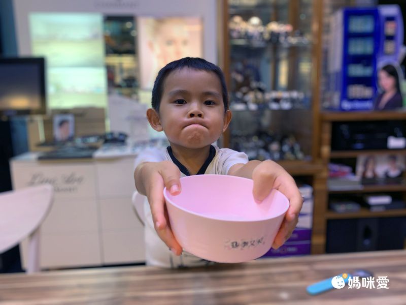 姓名貼DIY無限次！【Brother 藍牙標籤機】開學必備