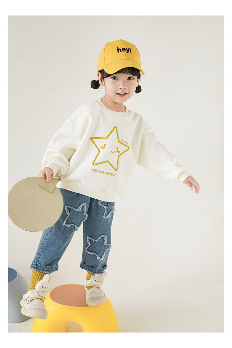 針織刺繡圓領長袖上衣-星星-米白色