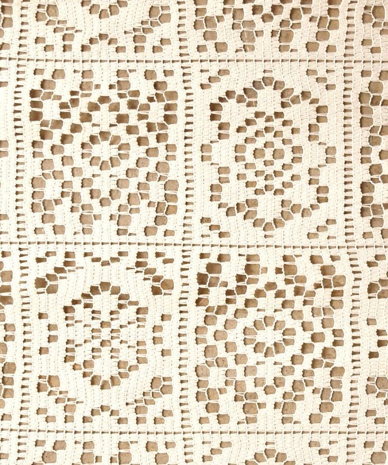 日本 zootie - 透明感雕花蕾絲泡泡袖襯衫-米杏