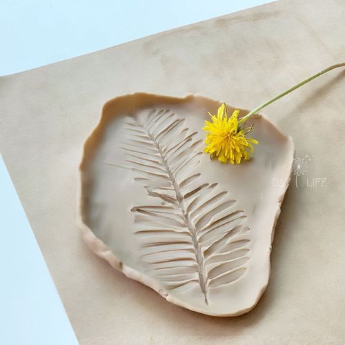 韓國不凝固萌熊米米軟黏土(贈小刀1入_顏色隨機) (黏土:長100mm x 寬100mm x 高8mm)