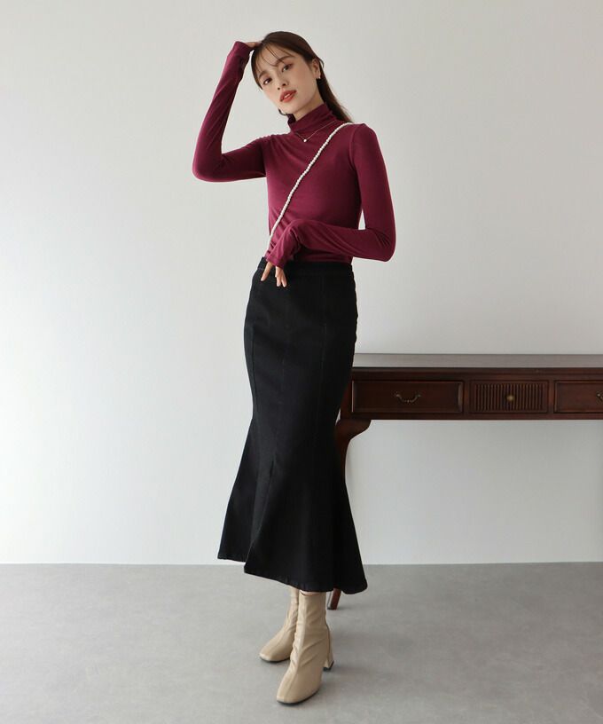 日本 BLUE EAST - 柔軟彈性長袖內搭上衣-寶藍