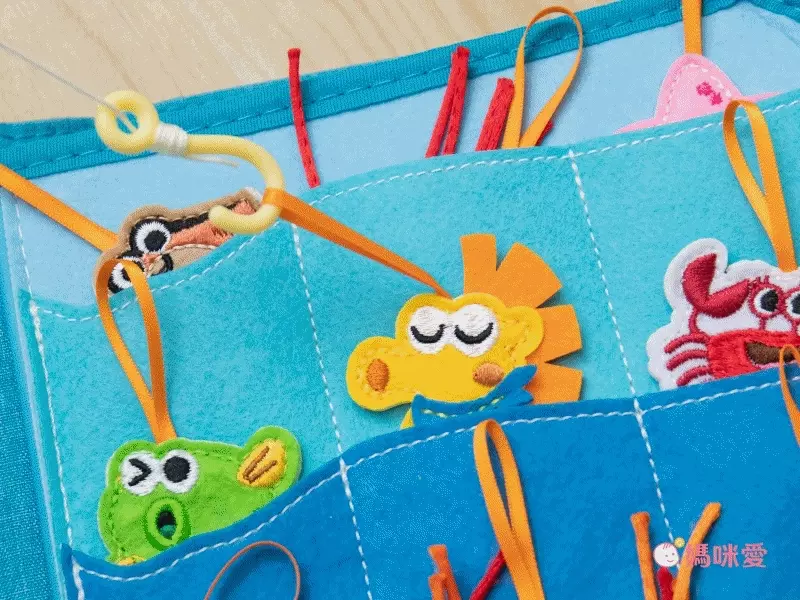 My First Book - 蒙特梭利布書-特別冊【BABY SHARK篇】-Baby Shark黃-2y+