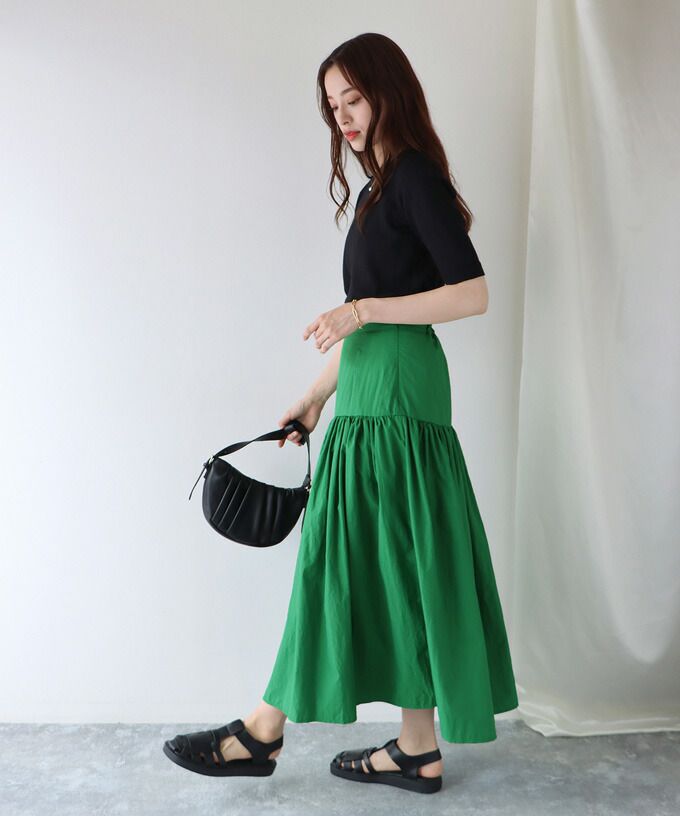 日本 BLUE EAST - 百搭顯瘦長裙-米杏