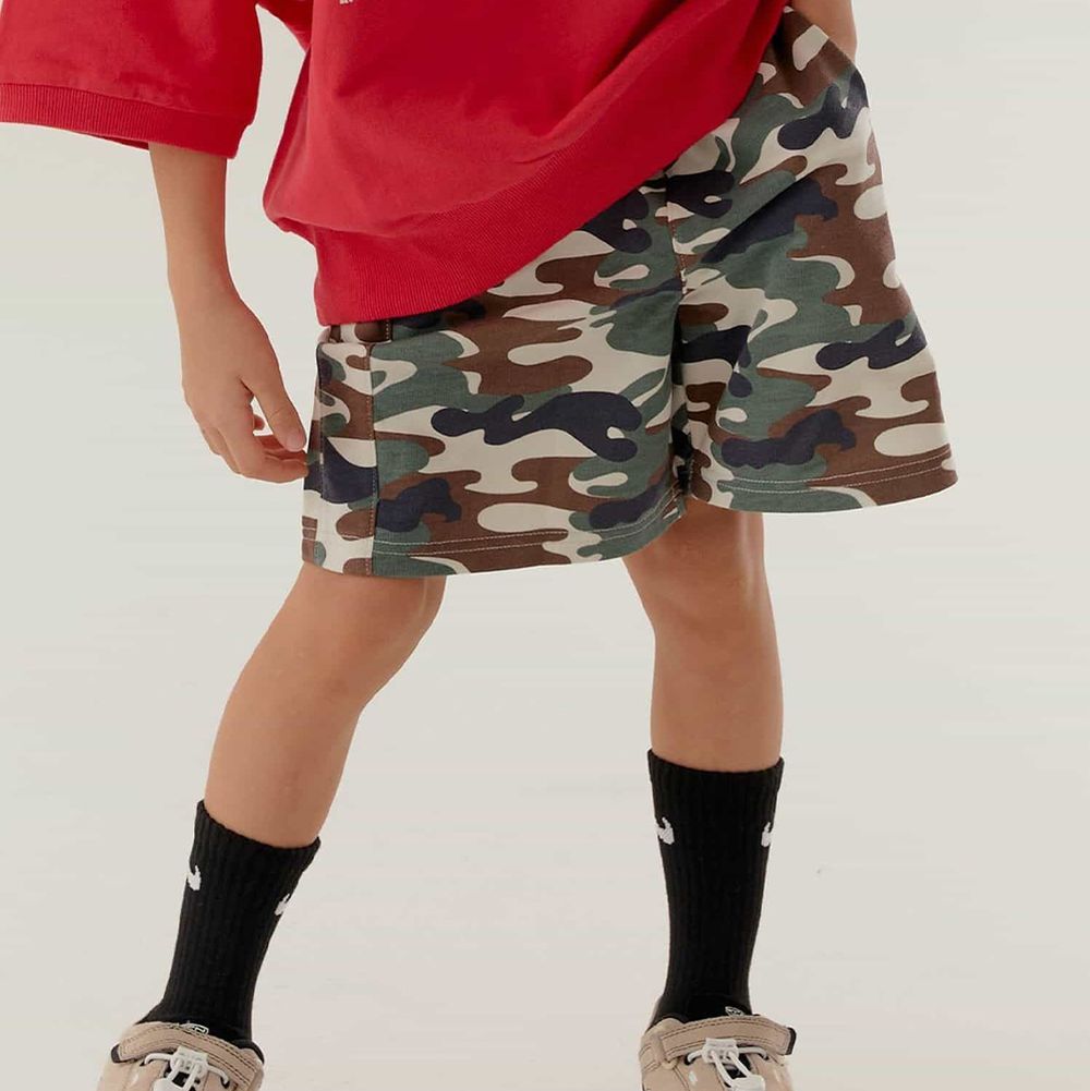 活力舒適運動風短褲-迷彩-綠棕