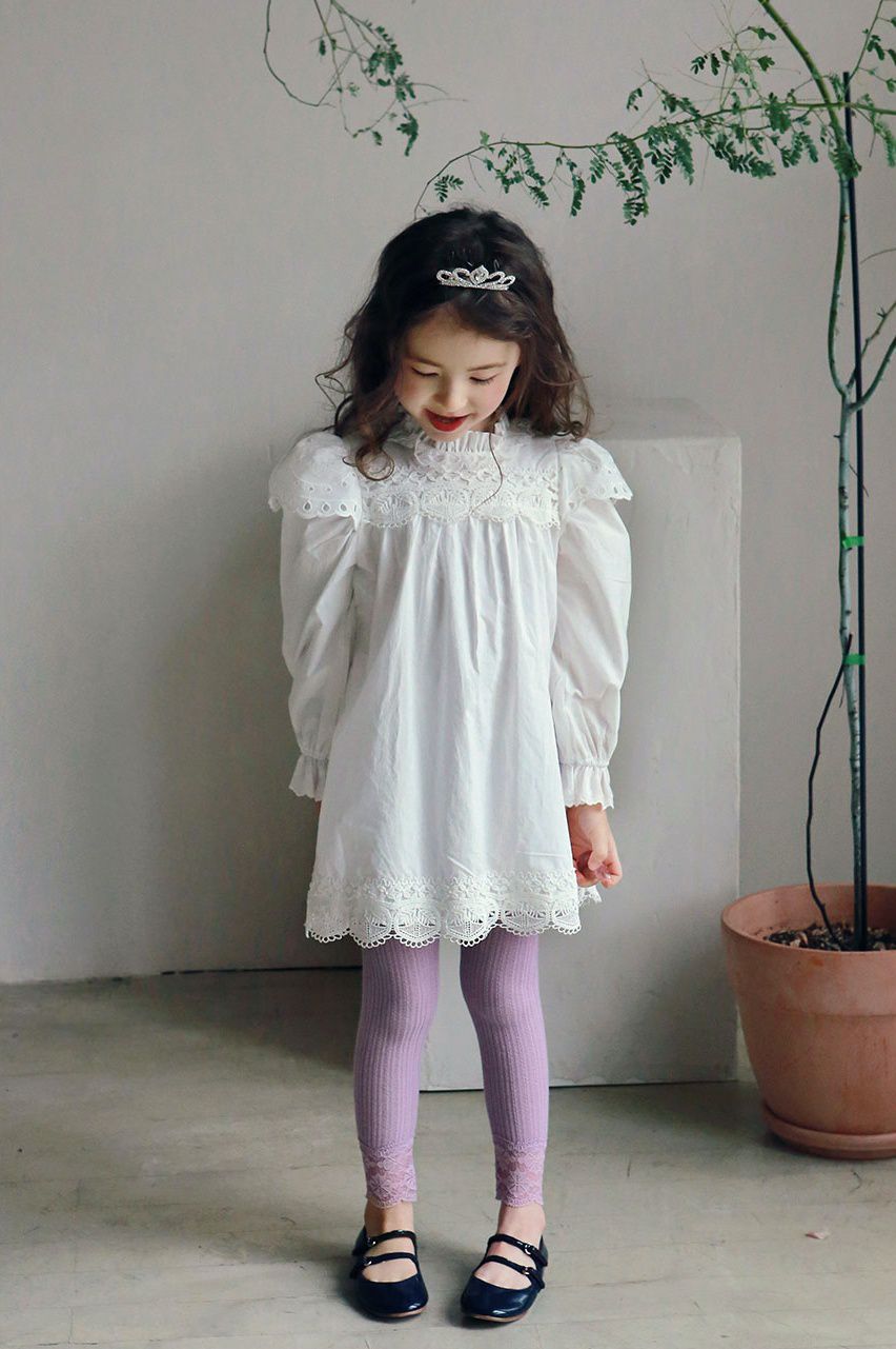 韓國 PuellaFLO - 蕾絲花瓣針織薄內搭褲-紫