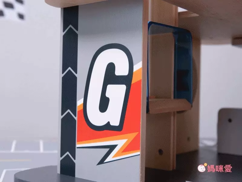 高達30種配件＆機關！【德國 Hape】木製軌道組