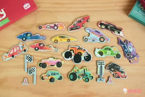 打開就有豐富場景！澳洲【Tiger Tribe】磁鐵玩具＆輕巧著色盒