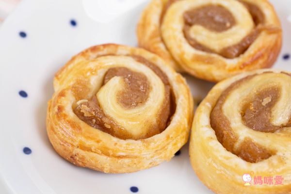 最後一團！【Le Beurre】法國空運直送麵包 ✦ 奶油可頌/蘋果酥/香草卡士達