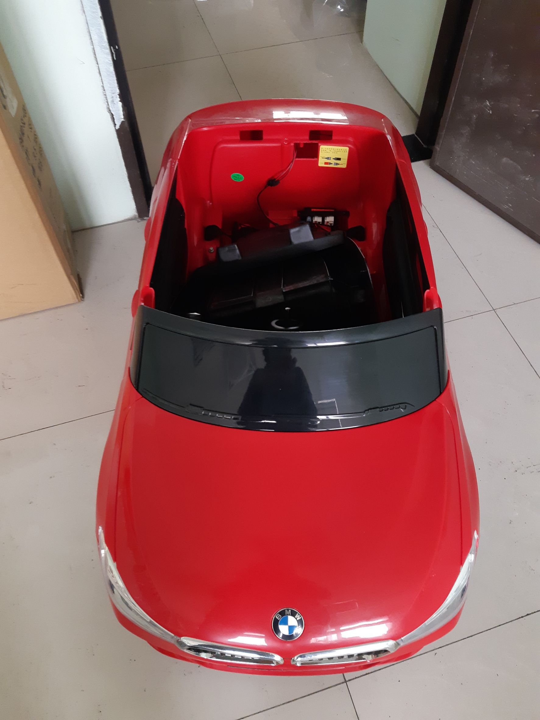 親親 Ching Ching - 福利品-BMW 6GT 兒童電動車(原廠授權)RT-2164-紅色