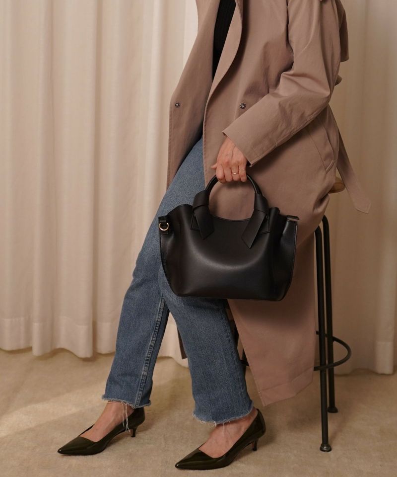 日本 COOCO - 仿皮緞帶造型托特包-海軍藍 (W22*H20*D12cm)