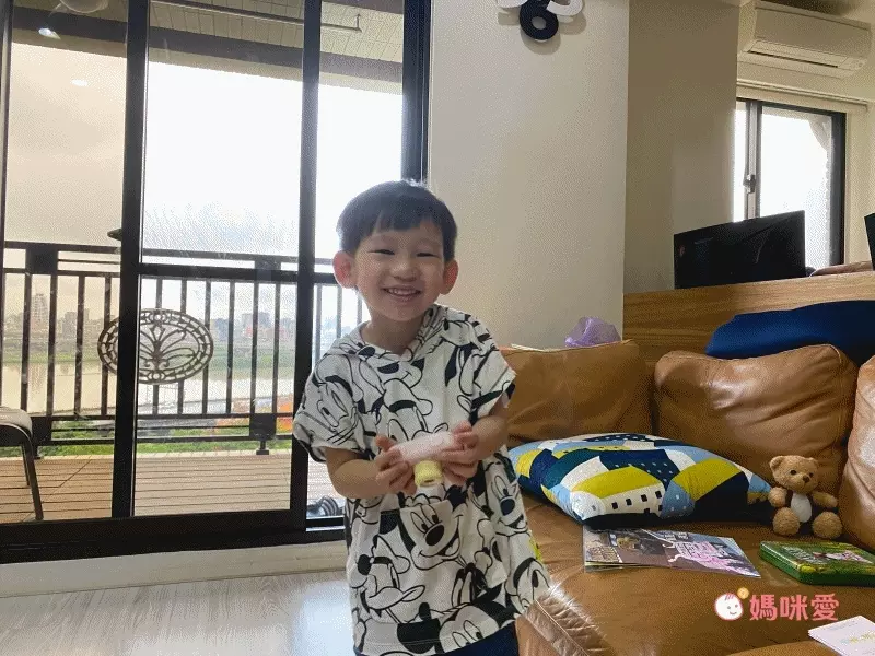 角落小夥伴 - 童趣數位相機(含32G記憶卡)經典粉