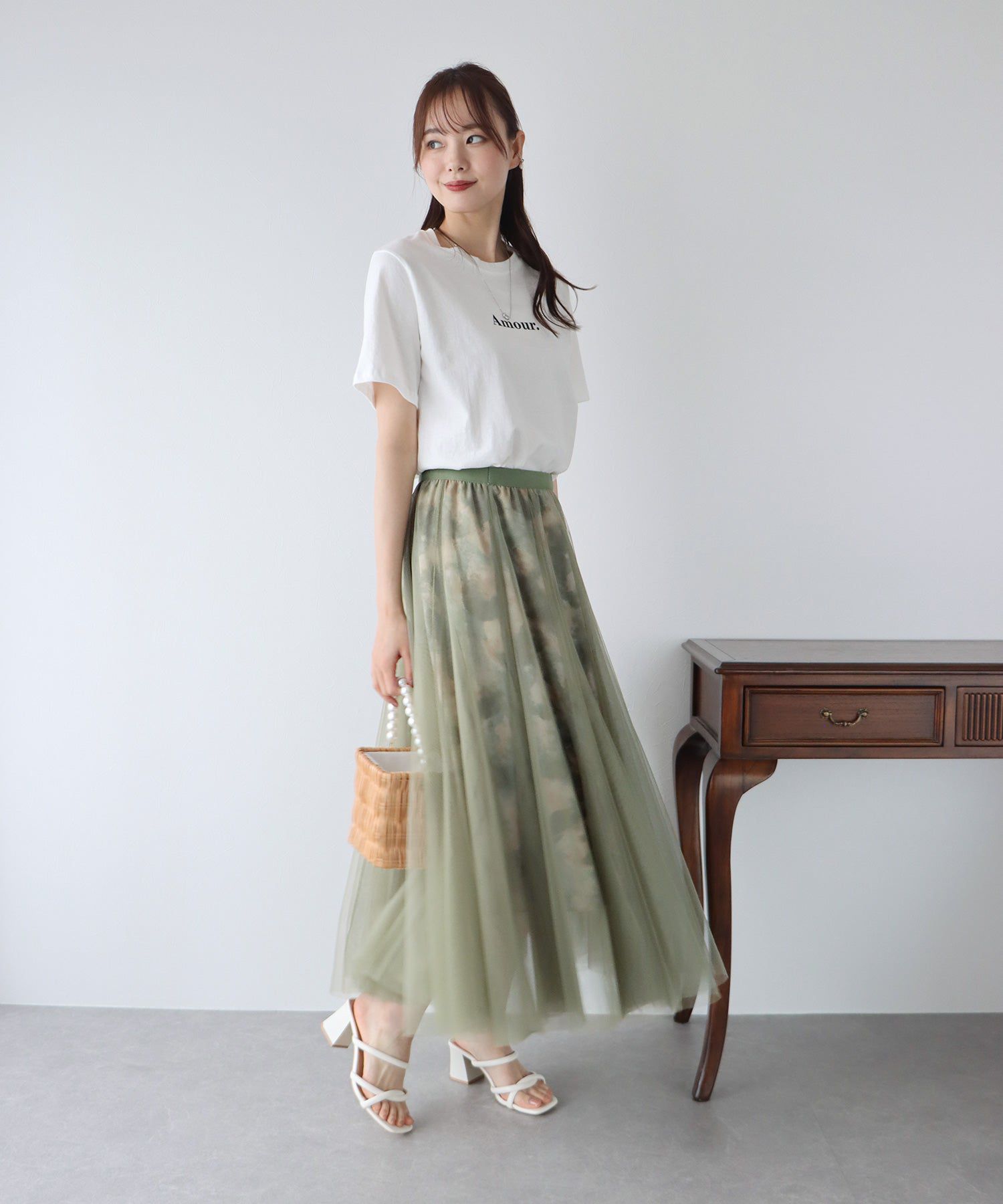 日本 BLUE EAST - 浪漫印花雙層紗裙-卡其