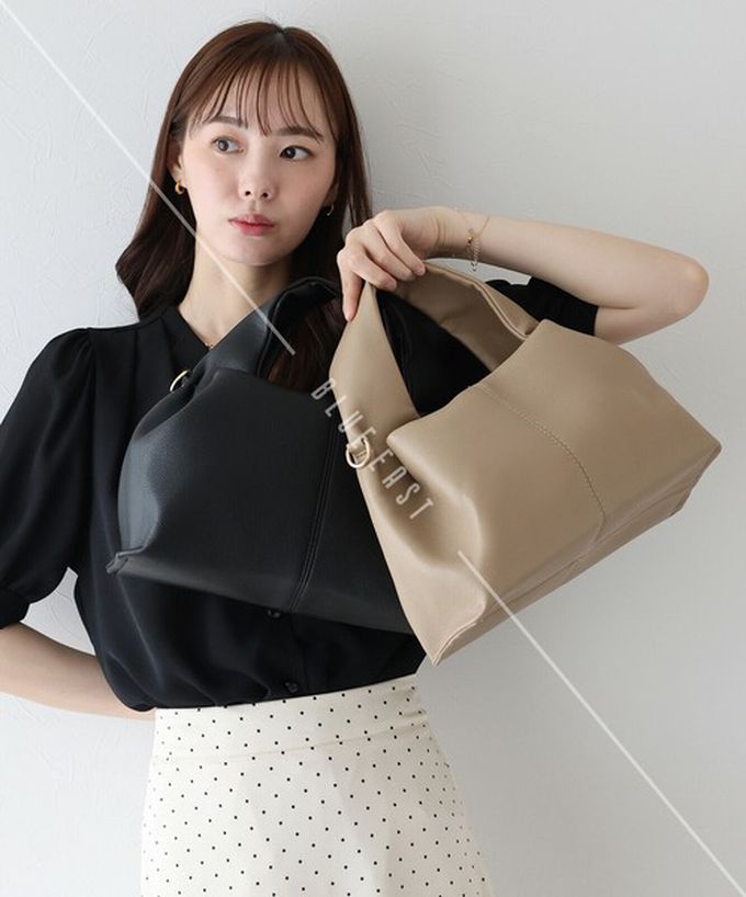 日本 BLUE EAST - 圓潤俏麗2way手提包(附長揹帶)-卡其