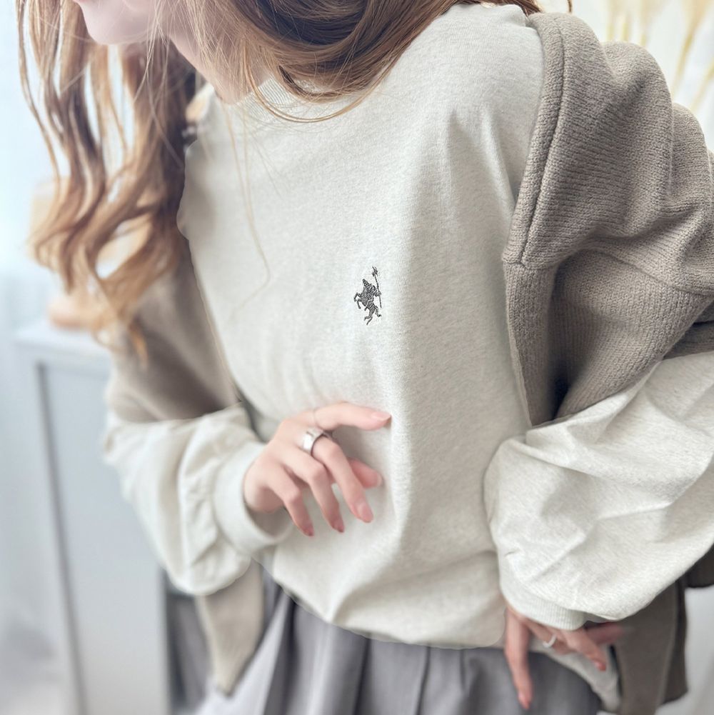 100%棉 寬鬆logo刺繡長袖上衣-燕麥