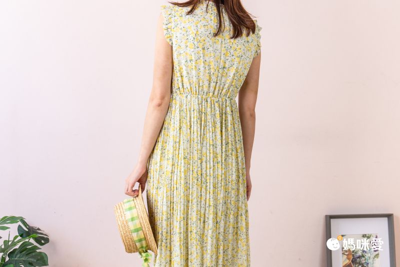 日本 tocco-closet - 修身羅紋拼接洋裝-鬱金香-黑x杏