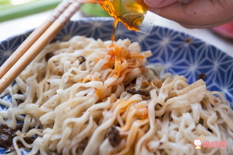 漁品軒 - 海鮮米粉x3包(土魠、鎖管、旗魚各1包，共3包)+醬拌麵x2袋(海鮮＋小卷）