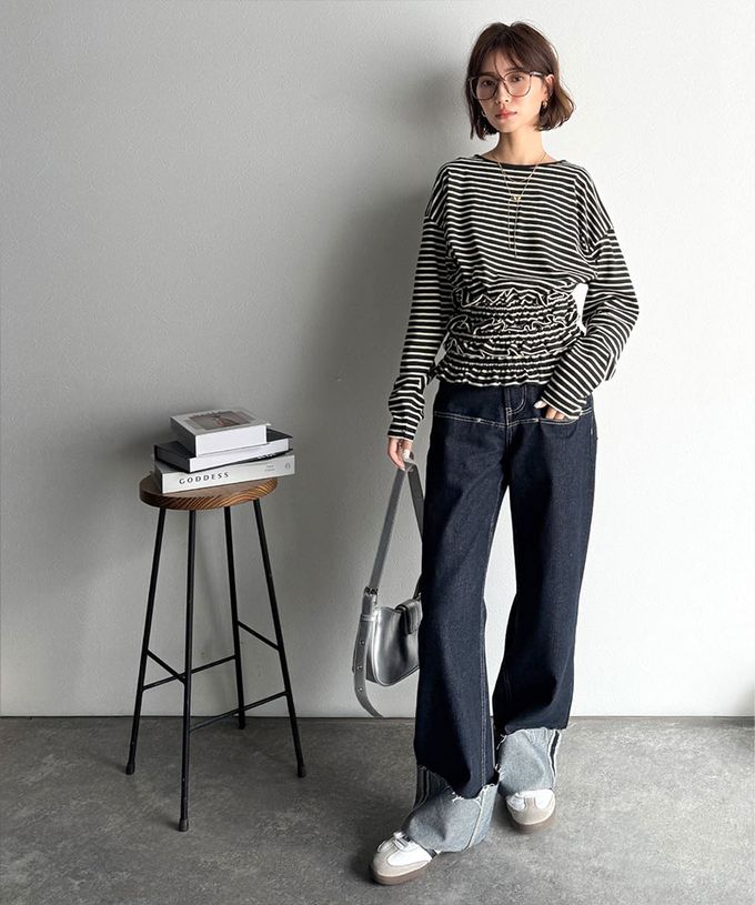 日本 Classical Elf - 時尚造型圓領長袖上衣(附荷葉腰帶)-黑底條紋