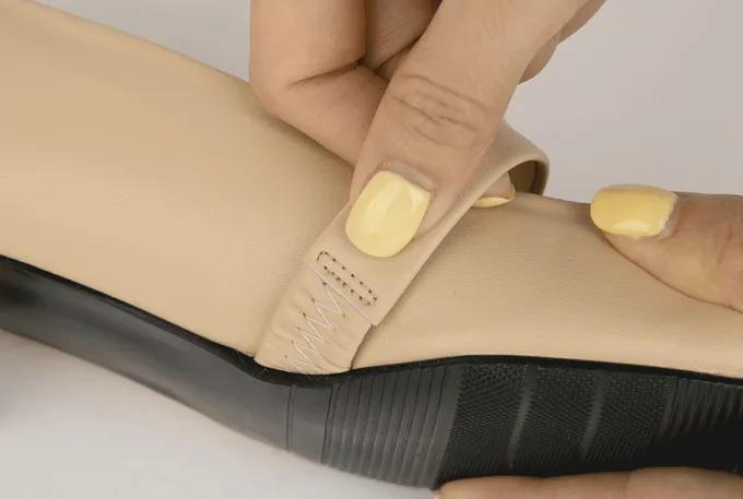 韓國 PINKELEPHANT - 繫帶蝶結瑪莉珍矮跟鞋(3cm)-粉