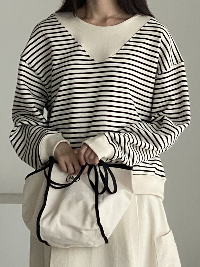韓國女裝連線 - 假兩件細條紋長袖大學T-米X黑 (FREE)