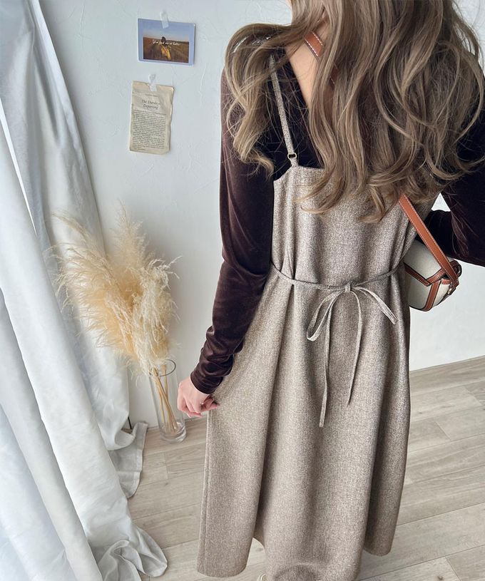 日本 Classical Elf - 秋冬感百搭花呢細肩帶傘狀洋裝-奶茶灰