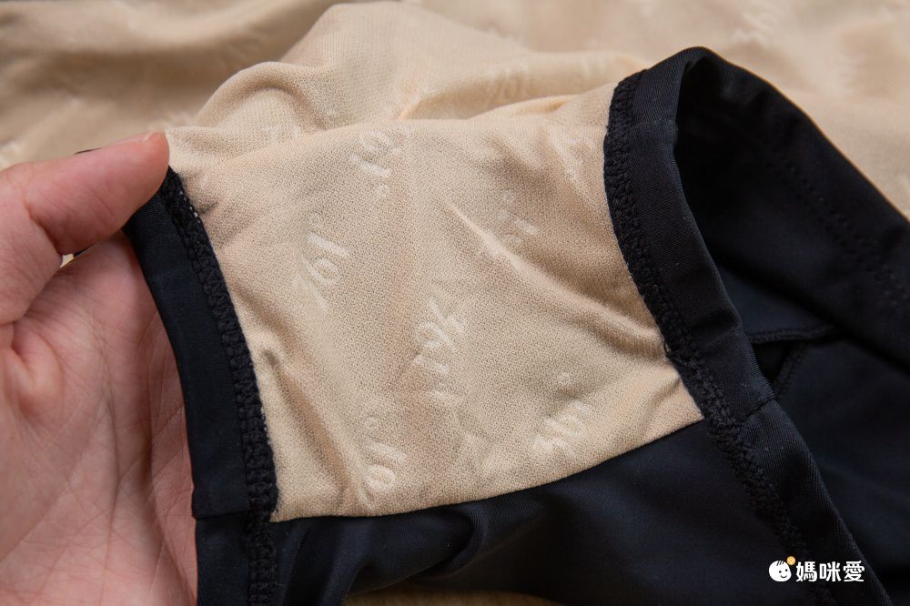 361° - 運動風短袖連身裙泳衣-熱帶樹葉-黑色