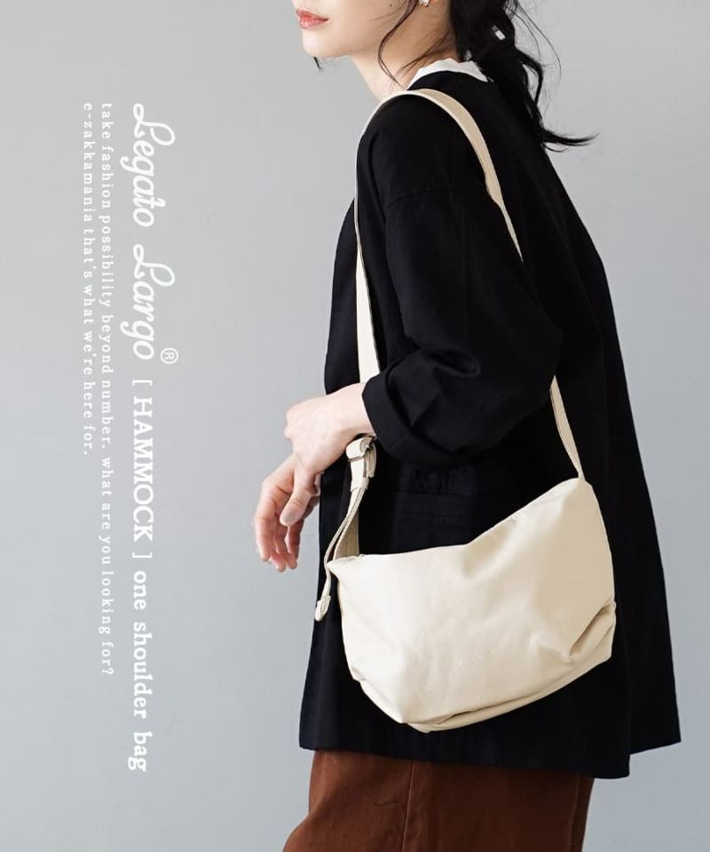 日本 zootie - 水洗皮革單肩側背水餃包-深藍